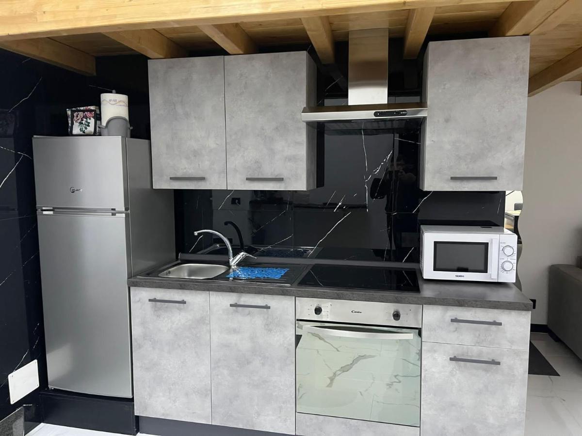 Appartamento Casa Fiore Napoli Esterno foto